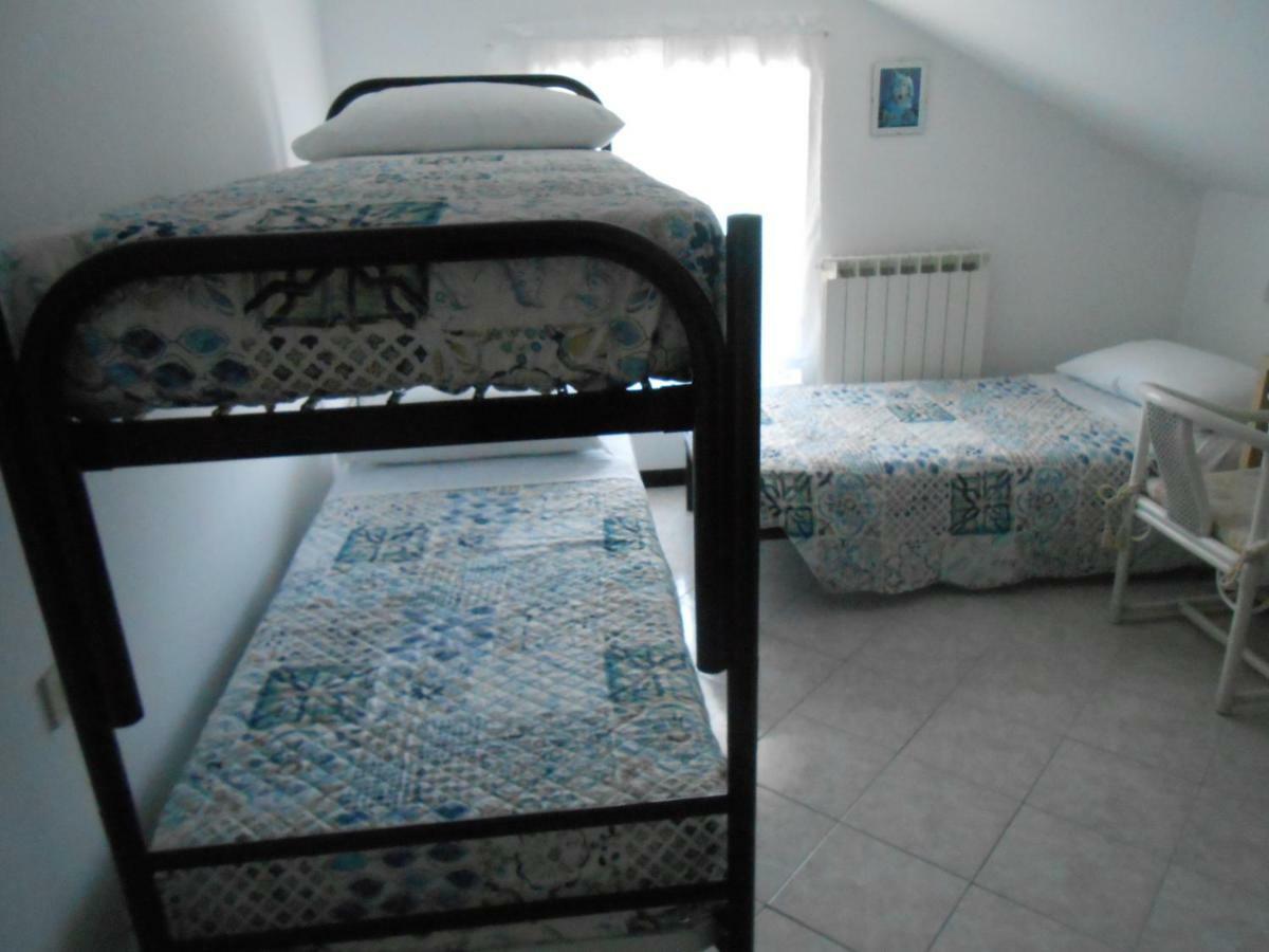Apartament La Mansardina Vezzi Portio Zewnętrze zdjęcie